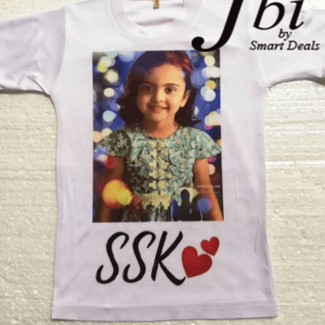 Kids Customize Picture Printed T-shirt
Size:- Small Medium L
